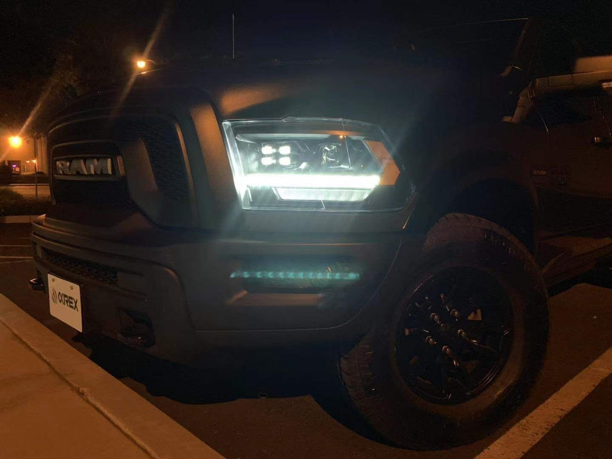 FAROS DELANTEROS PRO-SERIES ALPHAREX PARA DODGE RAM 1500 2009 - 2018