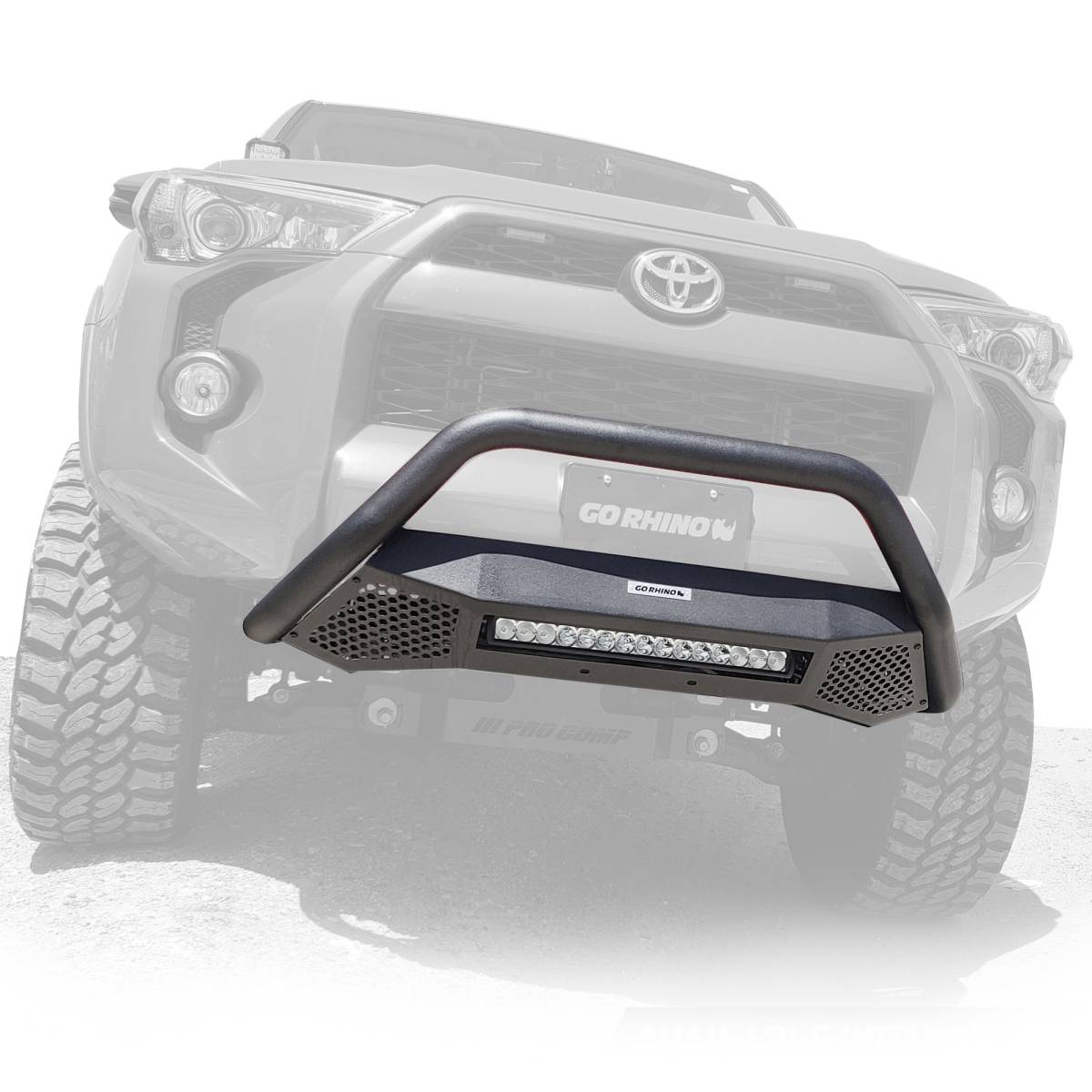 Defensa RC4 LR con luz para Hilux 2016-2026 / Frison T6 2020-2026/ Frison T8 2020-2026