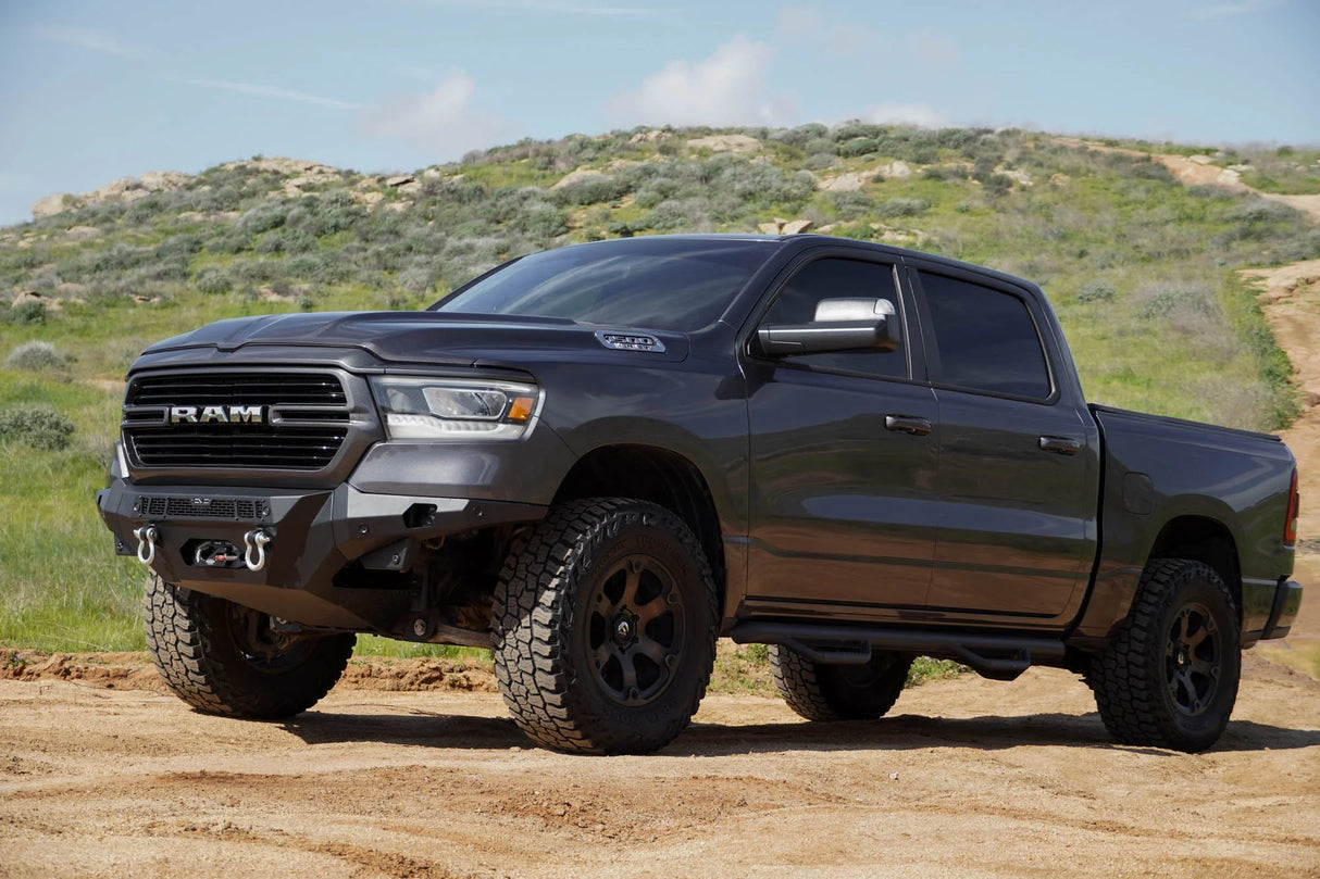 Parachoques DV8 RAM 1500 2019-2024 Spec Series