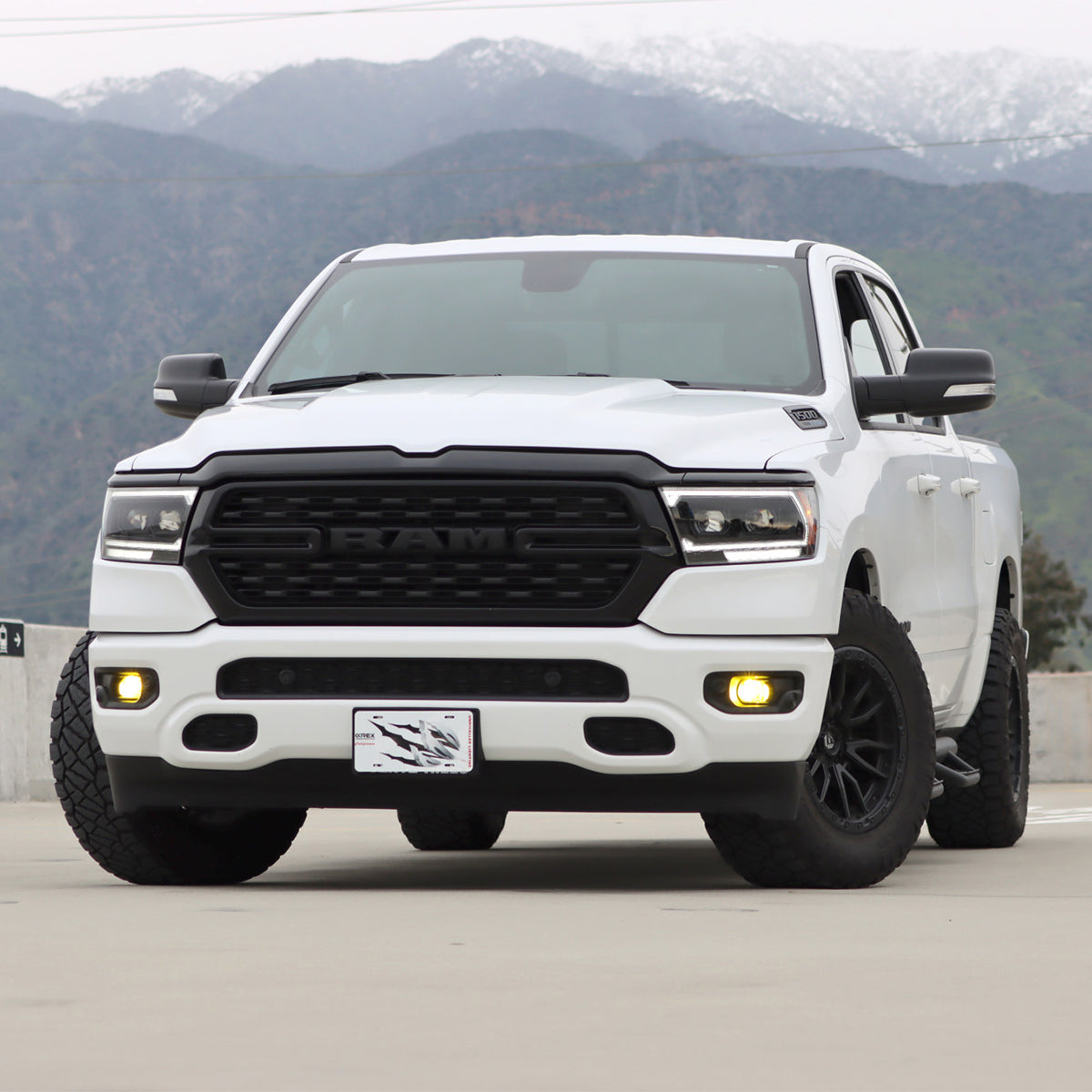 FAROS PRINCIPALES PRO SERIES ALPHAREX PARA RAM 1500 2019 - 2024