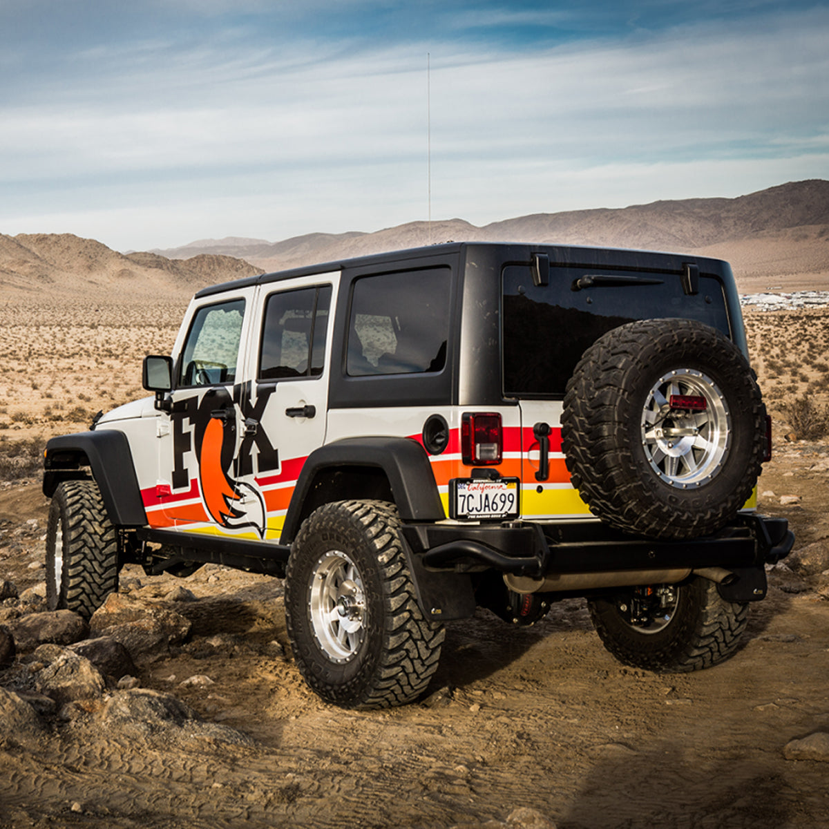 AMORTIGUADOR DE DIRECCION FOX 2.0 PARA JEEP JK 2007 - 2018