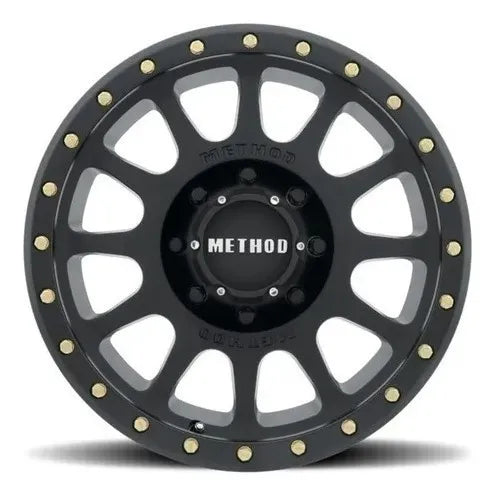 Rines 17 X 8.5 Method Mr305 Tacoma Hilux Ranger Chevrolet Negro