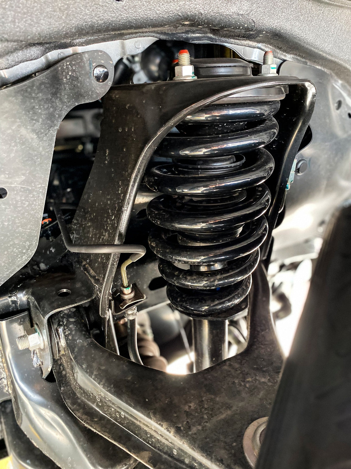 SUSPENSION DOBINSONS MRA LIFT KIT 2" PARA MITSUBISHI L200