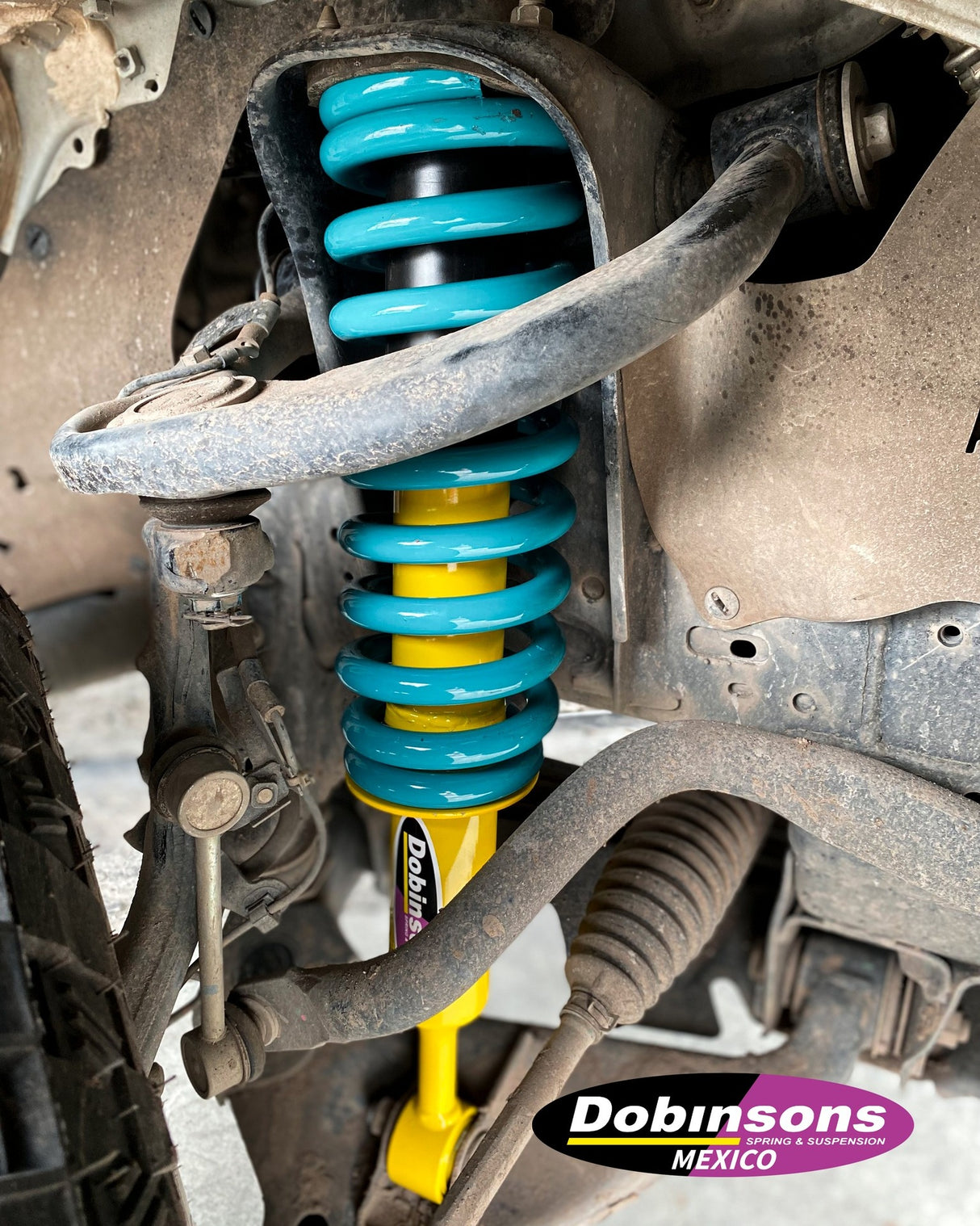 SUSPENSION DOBINSONS TWIN TUBE LIFT KIT 2.5" PARA TOYOTA HILUX
