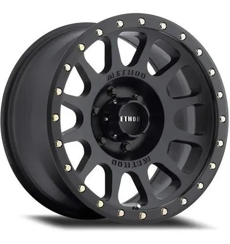 Rines 17 X 8.5 Method Mr305 Tacoma Hilux Ranger Chevrolet Negro