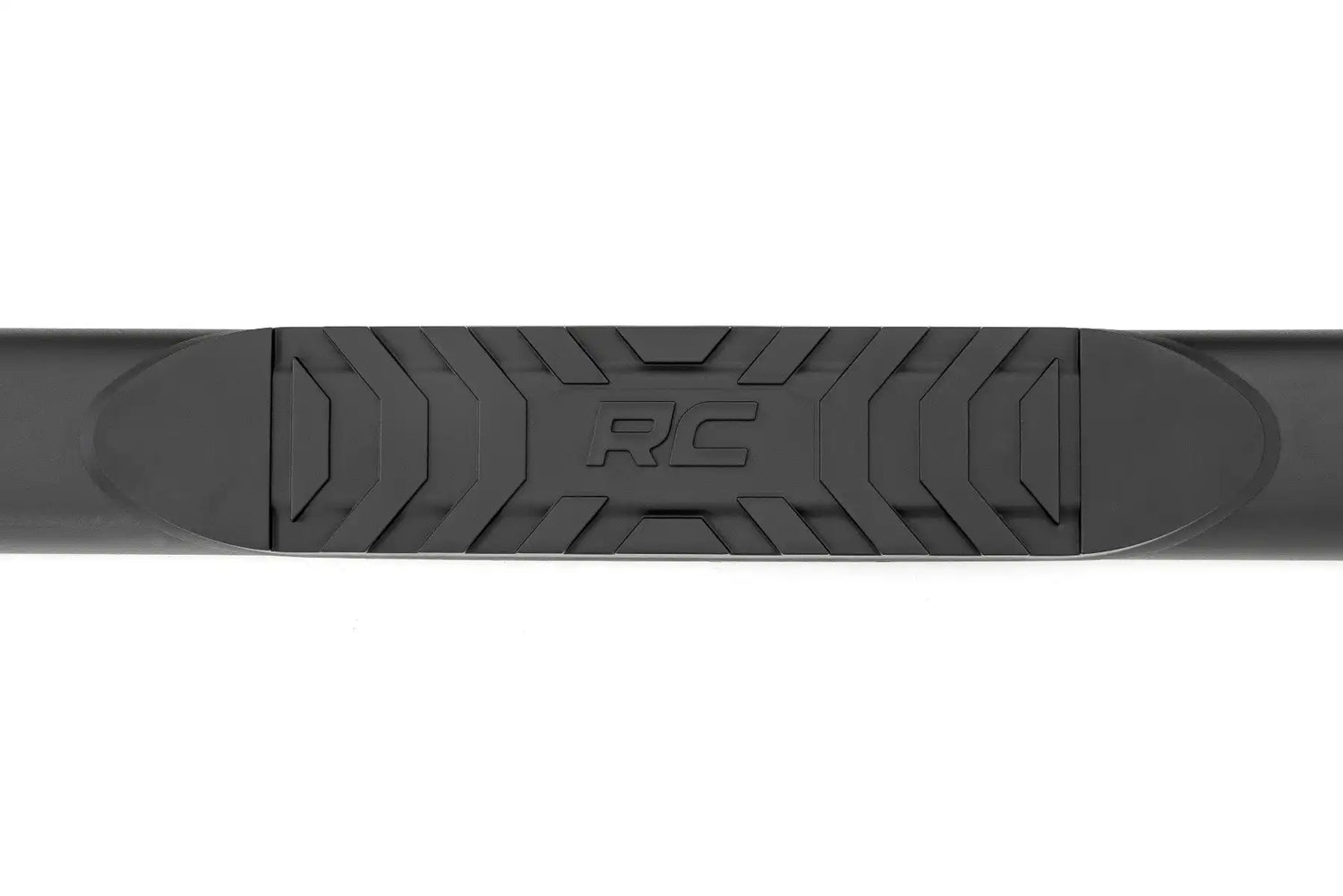 ESTRIBO ROUGH COUNTRY OVAL CHEVROLET SILVERADO 1500 2019 - 2024 GMC SIERRA 1500 2019 - 2024
