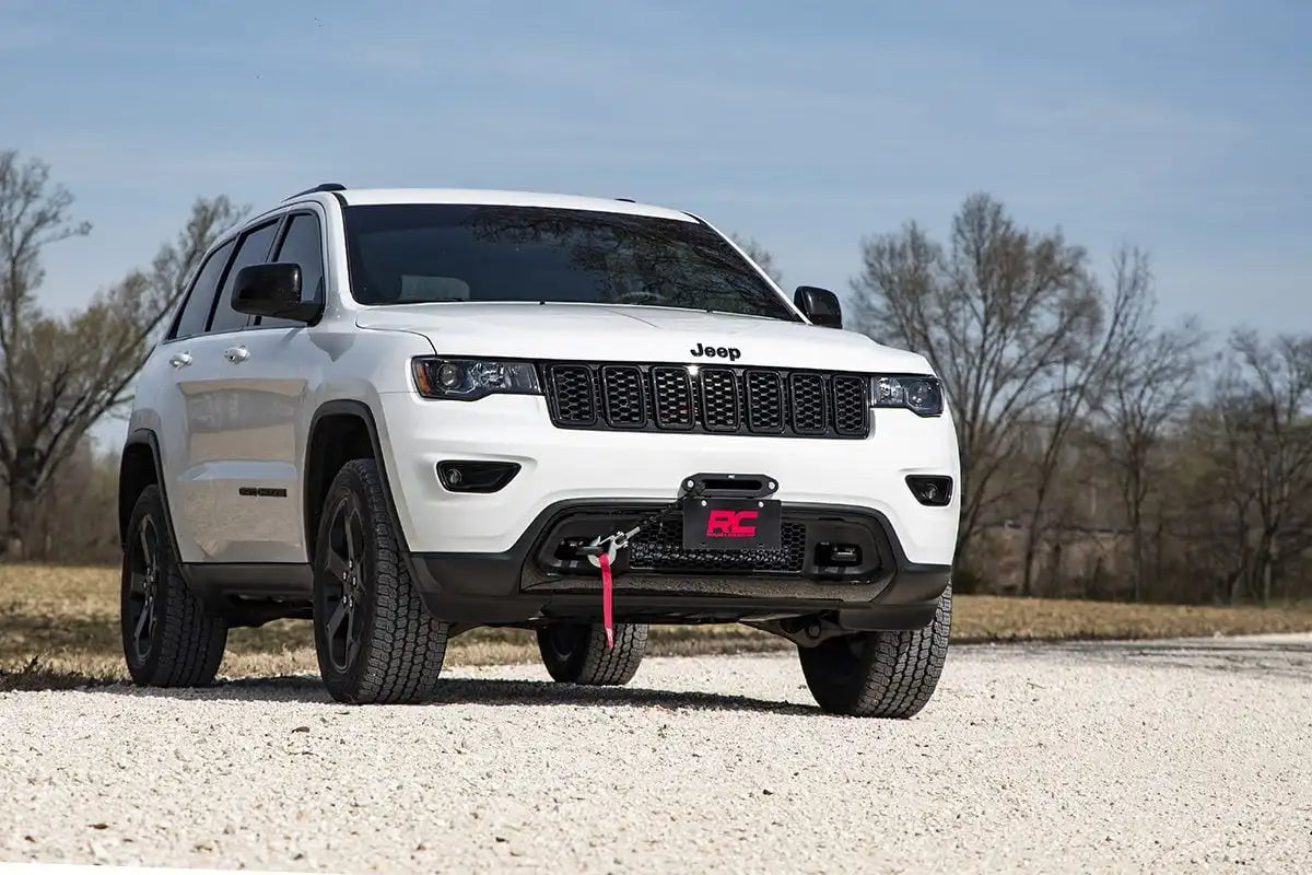 MONTAJE PLACA DE MATRICULA ROUGH COUNTRY