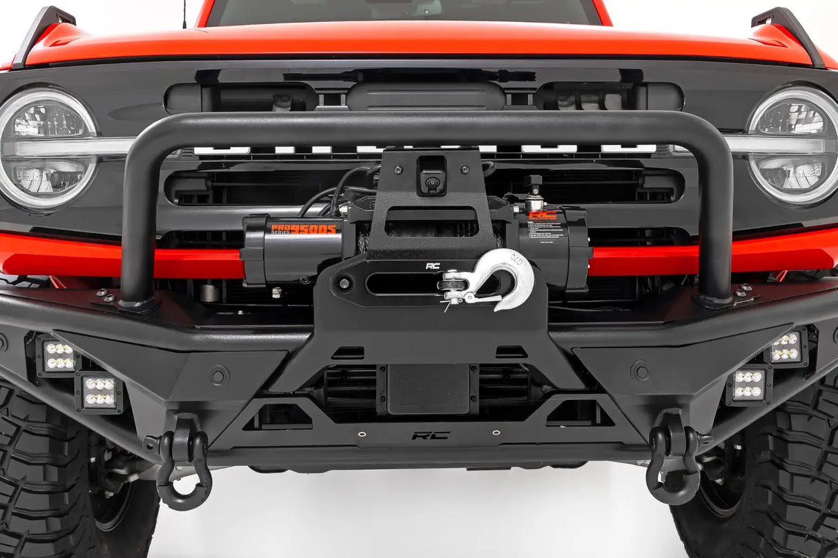 SOPORTE DE REUBICACIÓN DE CAMARA FRONTAL PARA FORD BRONCO 2021 - 2024