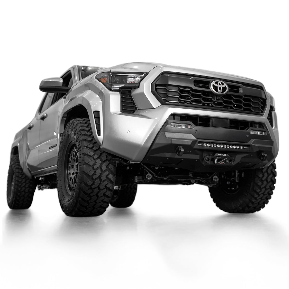 BUMPER DEFENSA DELANTERA STEALTH PARA TOYOTA TACOMA 2024+