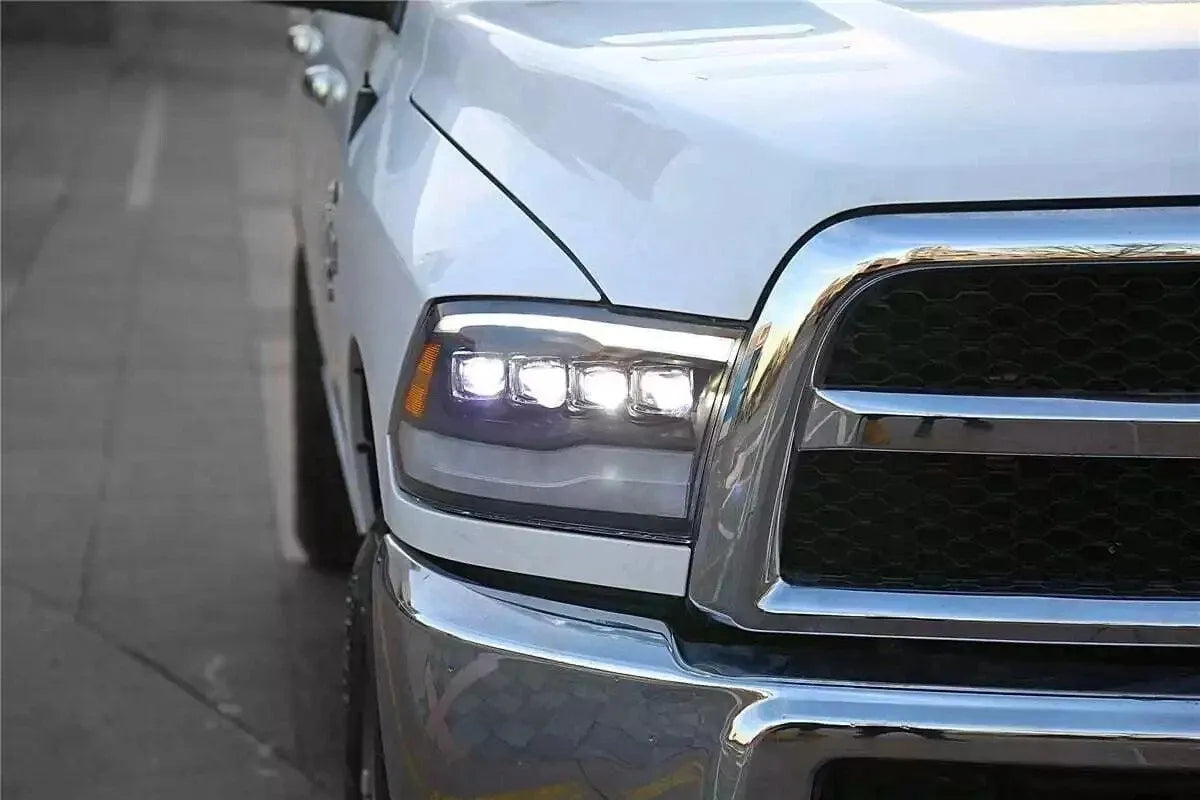 Par De Faros Principales Halógeno Alpharex Dodge Ram 2009-18