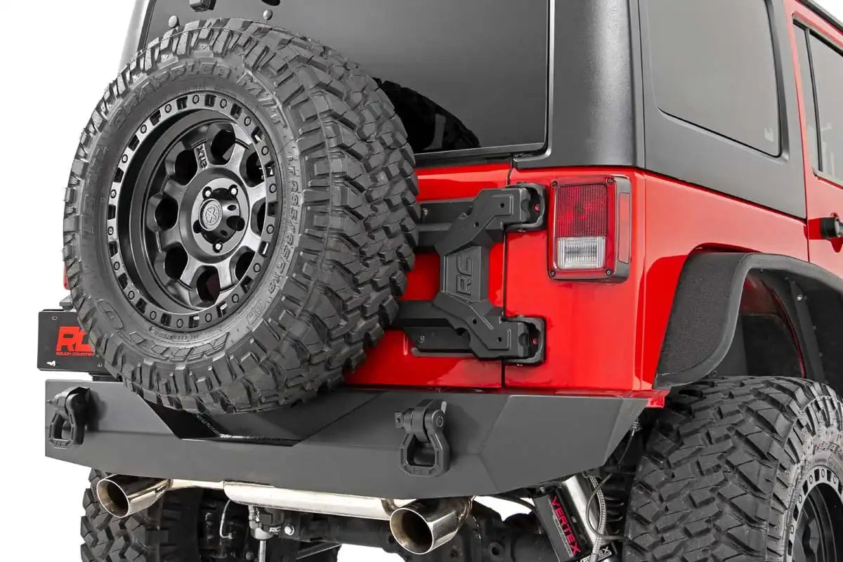 SOPORTE DE NEUMÁTICOS SERVICIO PESADO ROUGH COUNTRY PARA JEEP WRANGLER JK