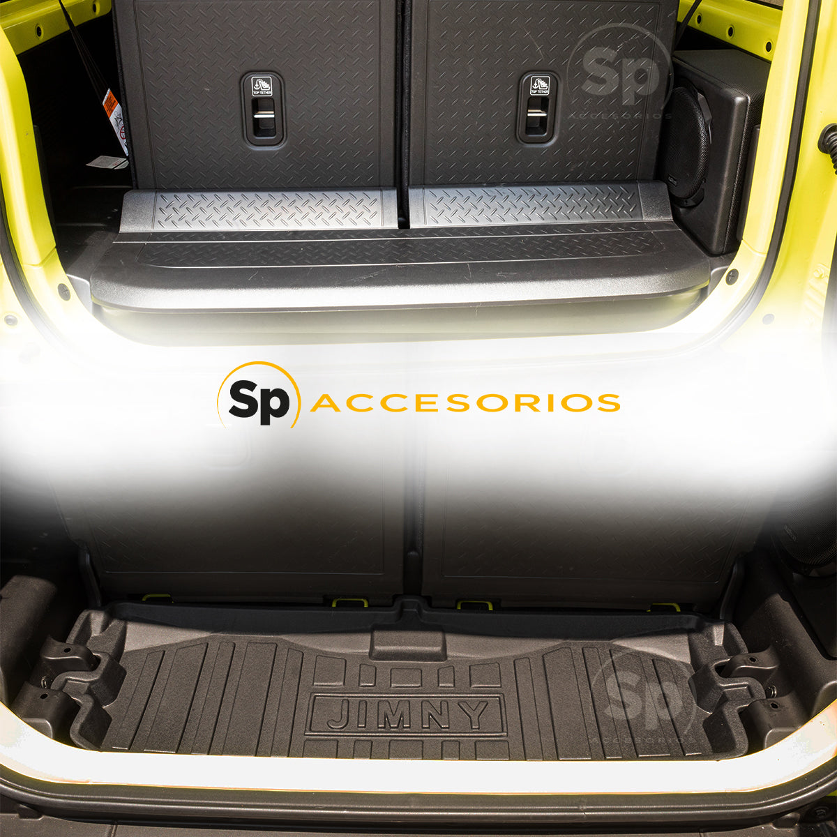 TAPETE DE CAJUELA USO RUDO TIPO CHAROLA PARA SUZUKI JIMNY 2020 - 2023