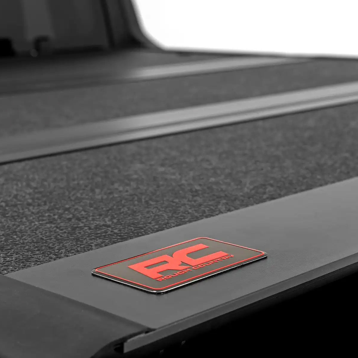 TAPA DE BATEA HARD LOW PARA FORD MAVERICK 2WD/4WD 2022 - 2024