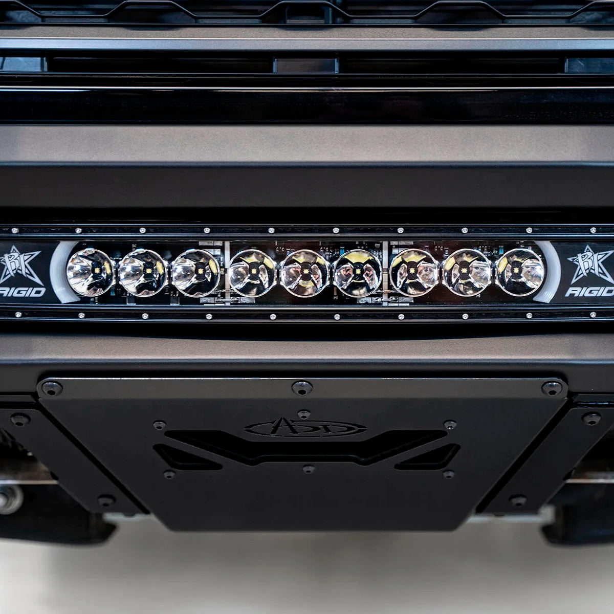 DEFENSA DELANTERA PHANTOM PARA FORD F-150 RAPTOR/RAPTOR R 2021 - 2024