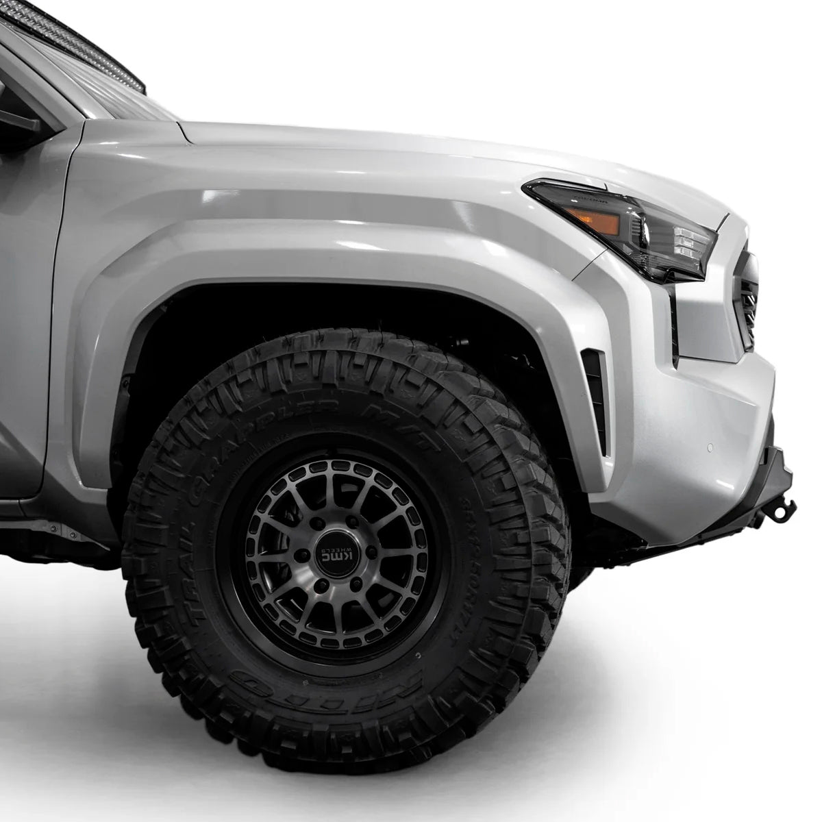 BUMPER DEFENSA DELANTERA STEALTH PARA TOYOTA TACOMA 2024+