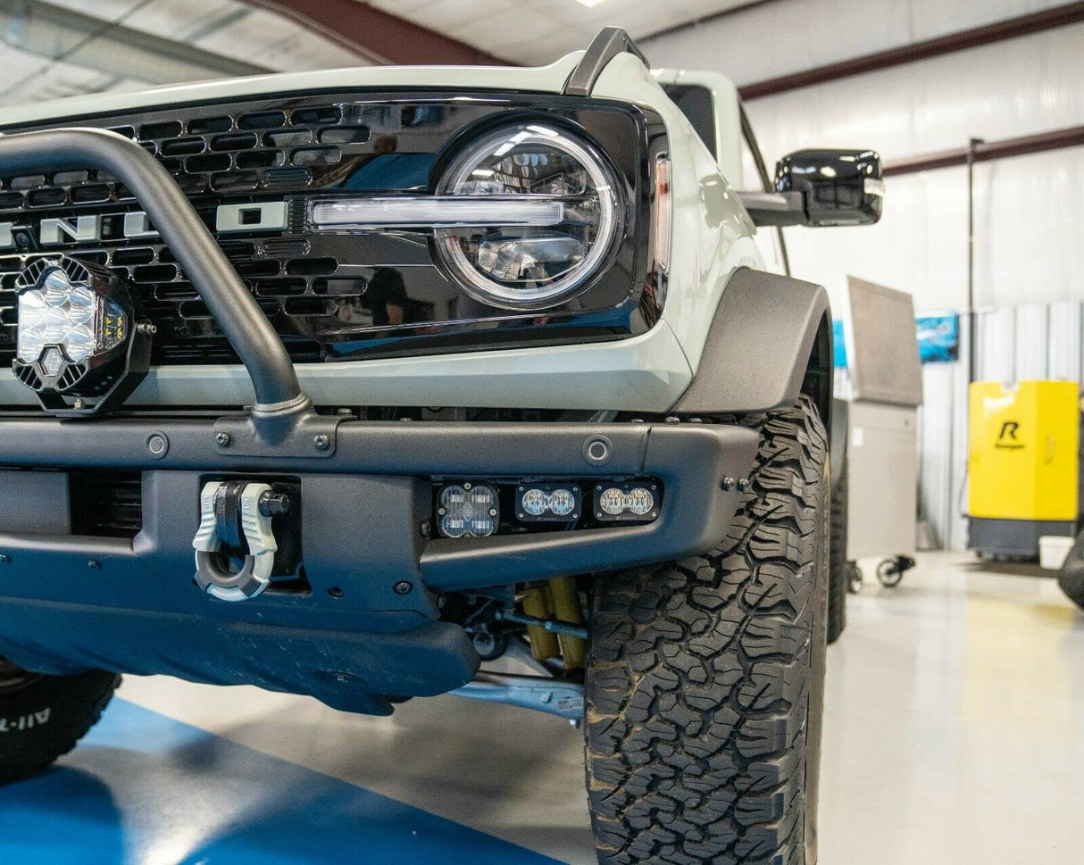 KIT DE LUCES ANTINIEBLA PARA PARACHOQUES DE ACERO PARA FORD BRONCO 2021 - 2024