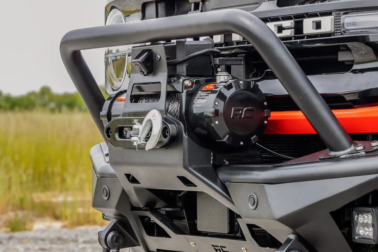 SOPORTE DE REUBICACIÓN DE CAMARA FRONTAL PARA FORD BRONCO 2021 - 2024