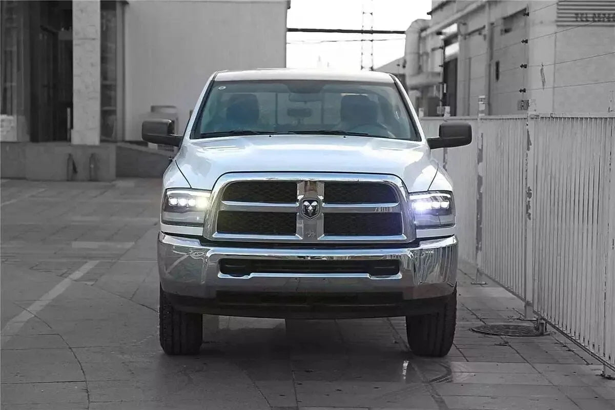 Par De Faros Principales Halógeno Alpharex Dodge Ram 2009-18