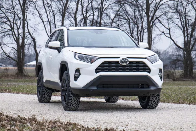 KIT ELEVACIÓN LIFT 2.5 FRENTE 1.5 ATRÁS TOYOTA RAV4 2019-2022