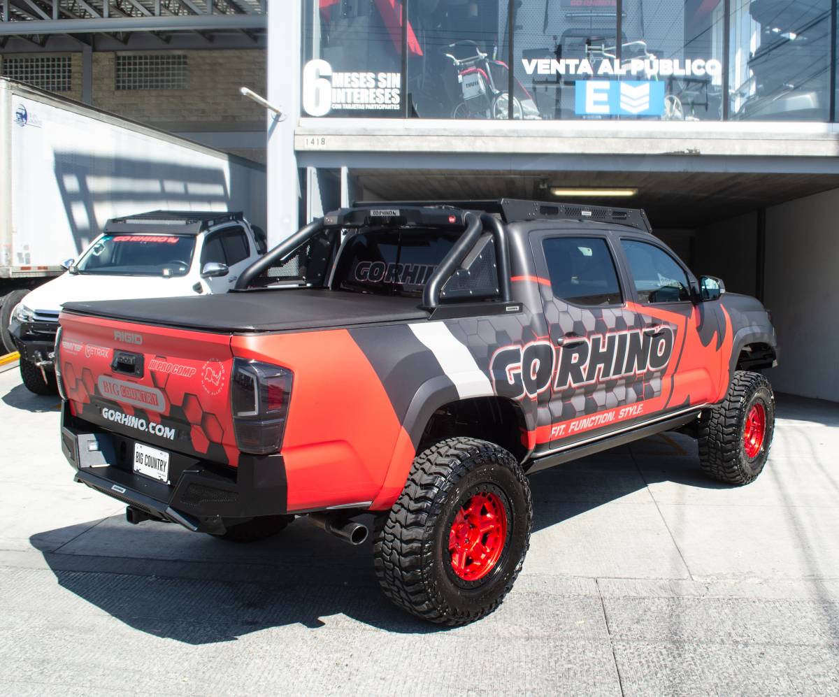 TAPA PARA BATEA DE LONA BIG COUNTRY PARA TACOMA 2016-2023 DOBLE CABINA