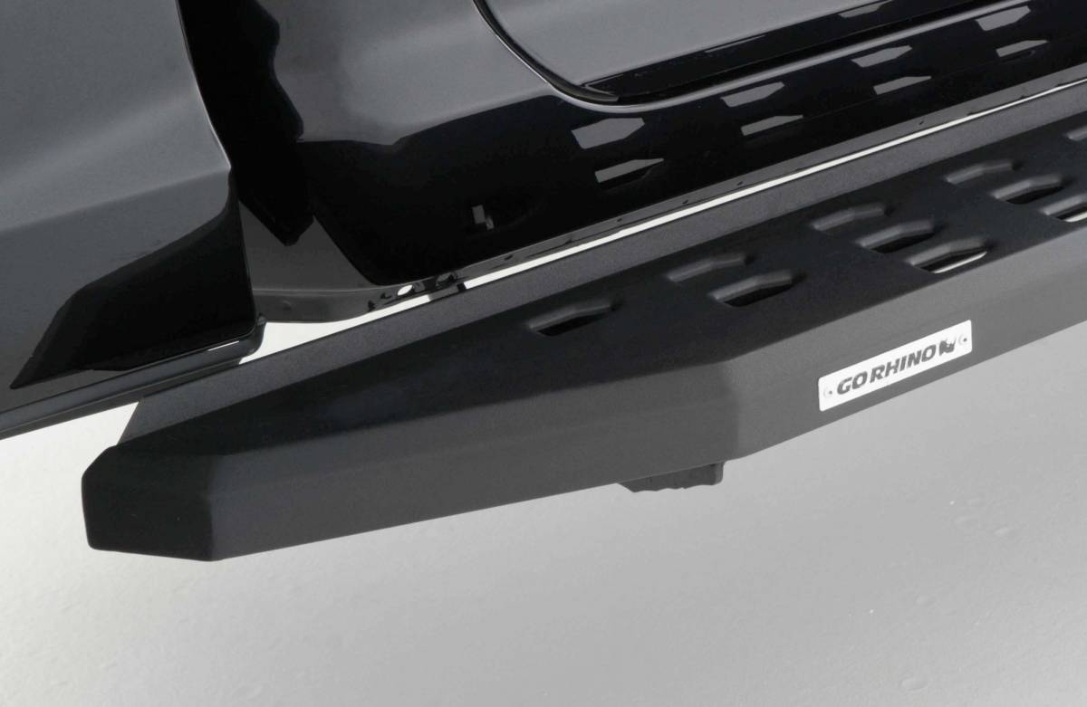ESTRIBOS RB 20 87" NGO TEXT PARA SILVERADO / SIERRA 1500 19-21 CREW CAB
