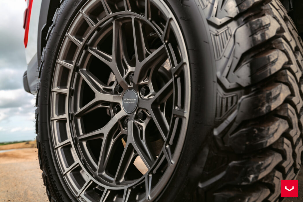 RINES VOSSEN 17X9 6X139.7 CB106.1 ET0 HFX-1 MATTE GUNMETAL