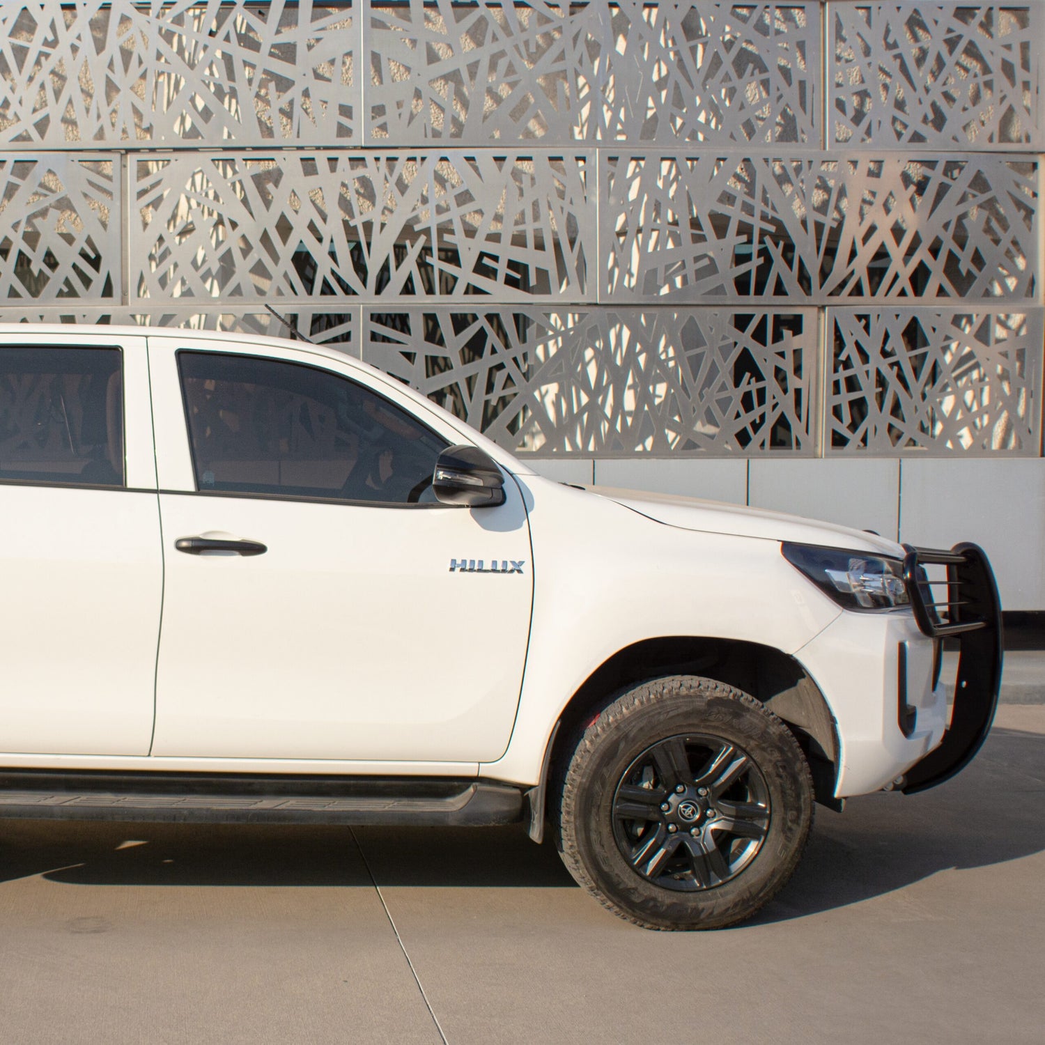 BURRERA EUROGUARD TOYOTA HILUX 2016-2023