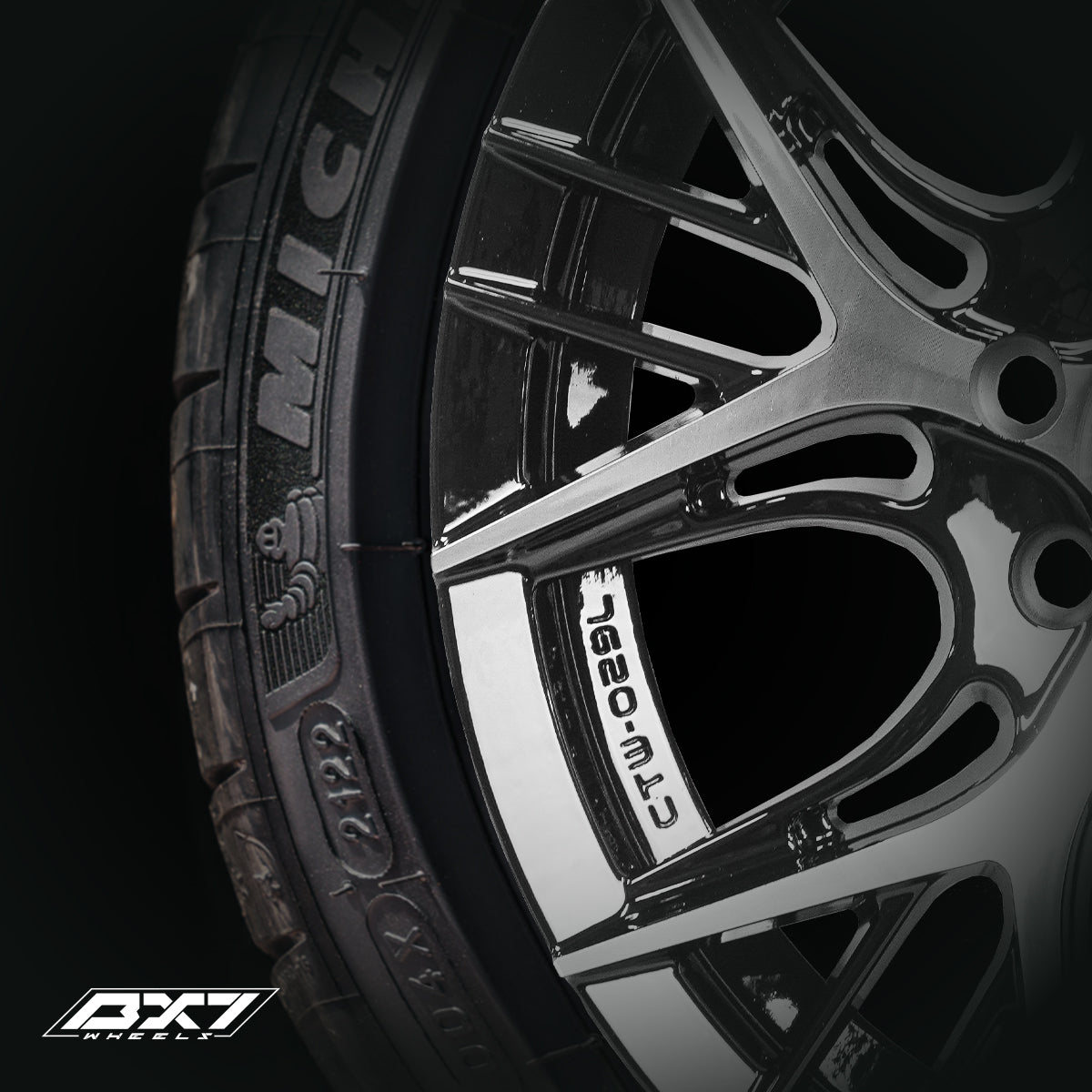 RINES BX7 FW0 14 4X100/114.3 / ET 35/ CB 73.1/ BLACK POLISH FACE