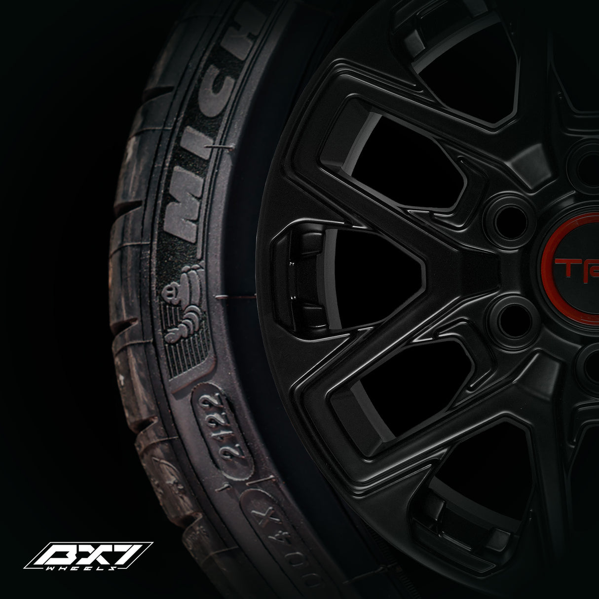RIN BX7 FW17817 17X8 6X139.7 ET 55 CB 106.1 NEGRO/MATTE BLACK