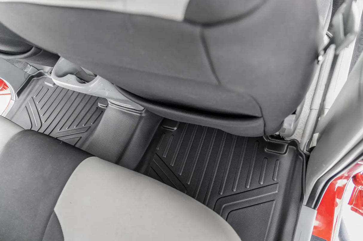 TAPETES DELANTEROS Y TRASEROS PARA TOYOTA TACOMA 2WD/4WD (2005-2011)