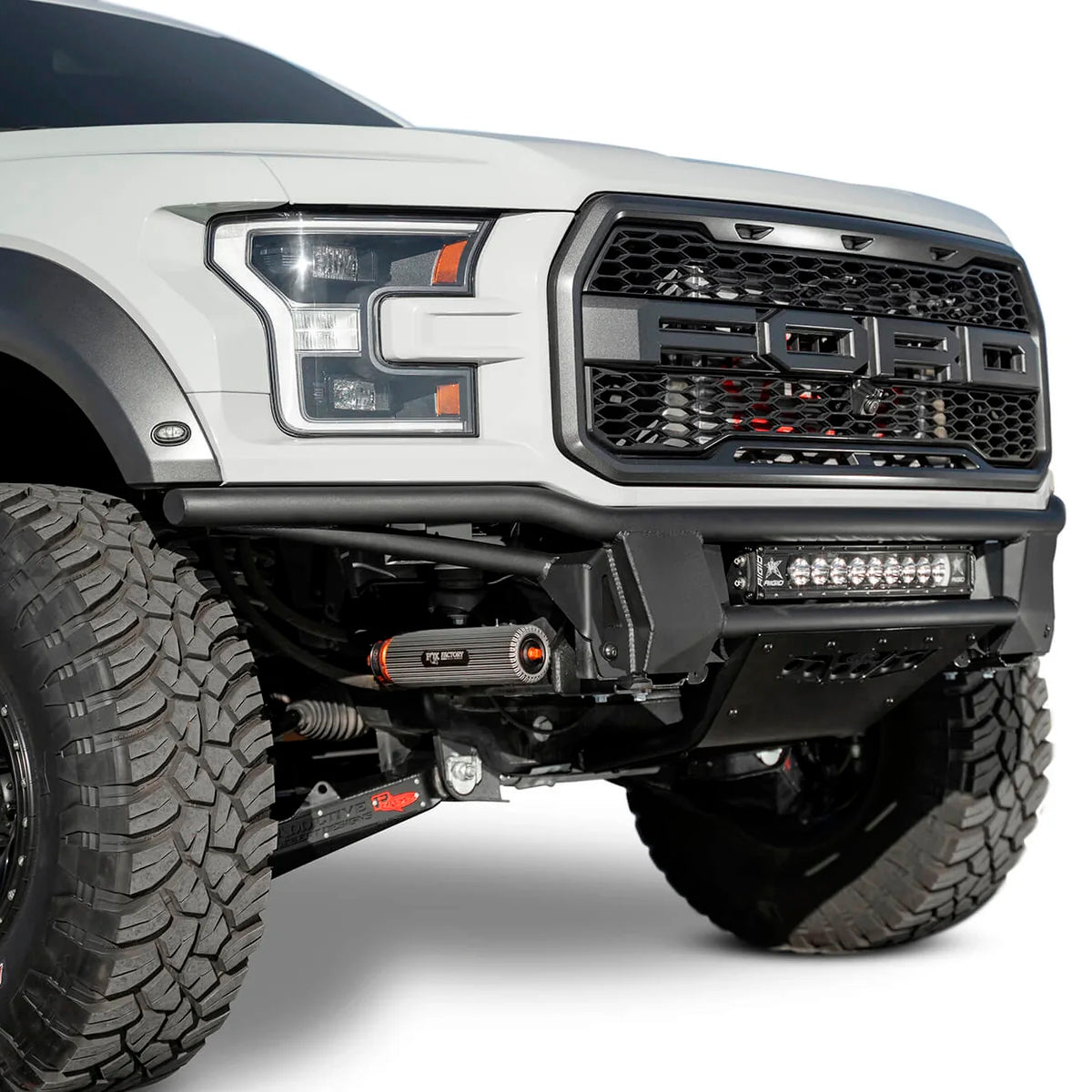 DEFENSA DELANTERA ADDICTIVE DESERT PARA FORD RAPTOR 2017 - 2020