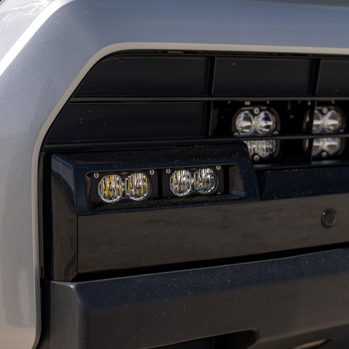 KIT DE FAROS LED BAJA DESIGNS-PARA REJILLA DE PARRILLA/ SQUADRON SPORT AMBAR TOYOTA 4RUNNER 2025+