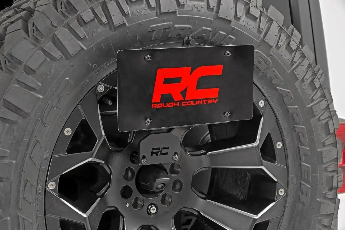 SOPORTE DE REUBICACIÓN DE MATRICULA ROUGH COUNTRY PARA JEEP WRANGLER JL 2018 - 2024