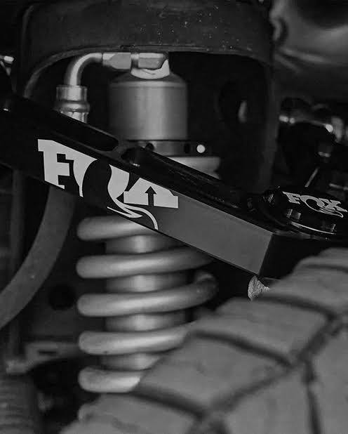 Horquillas superiores Ford Ranger Raptor 2023/2027 UCA BILLET Forjados