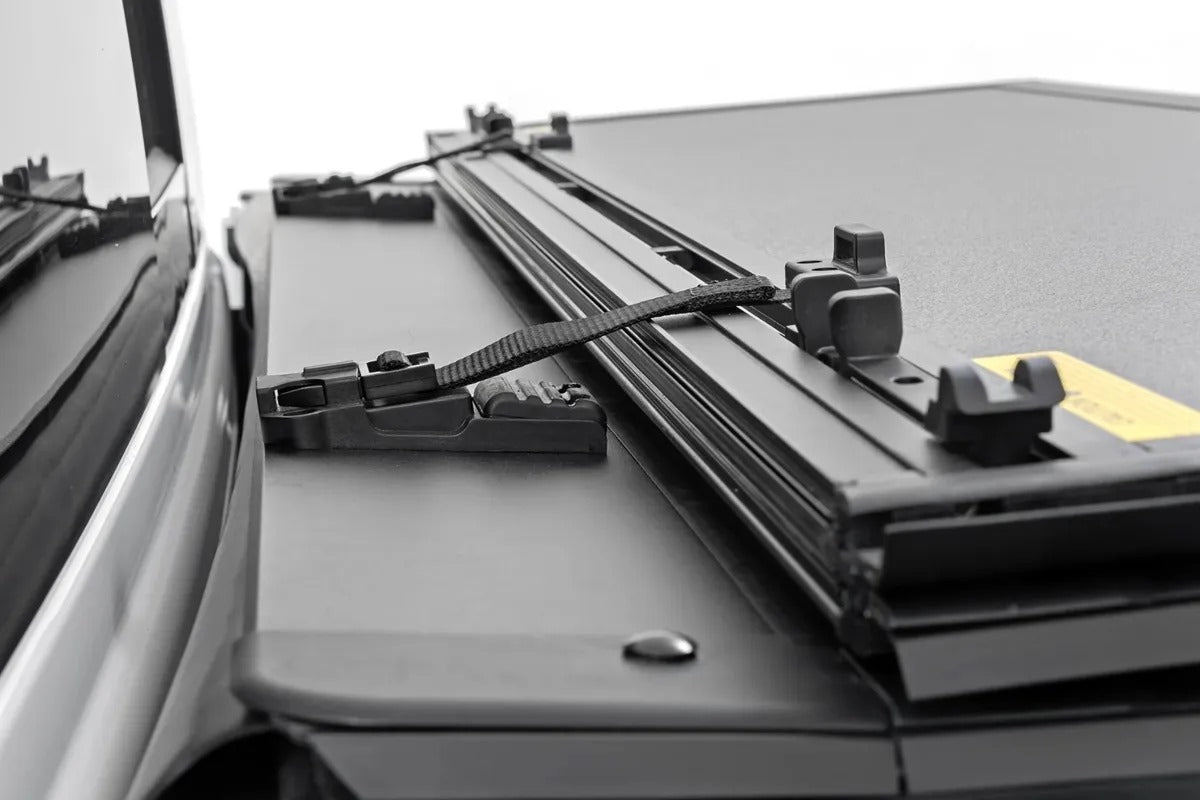 Tapa de batea Cubierta Abatible De 3 Posiciones Para Toyota Tundra 2022-25