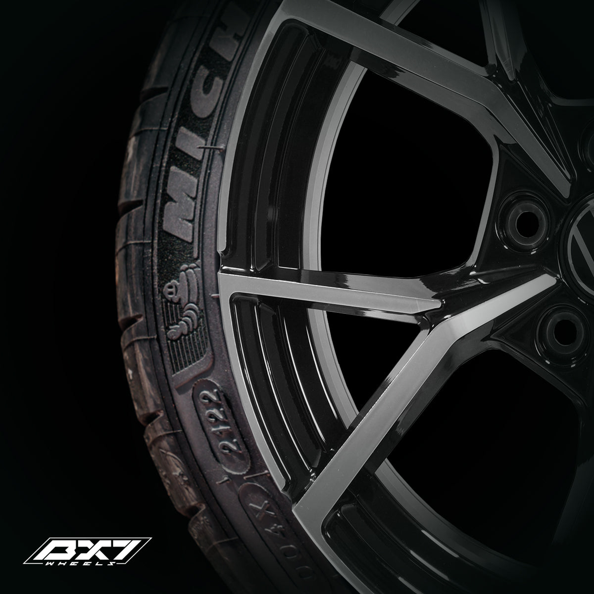 RIN BX7 FC3 17 5X112/ ET 35/ CB 57.1/ MB