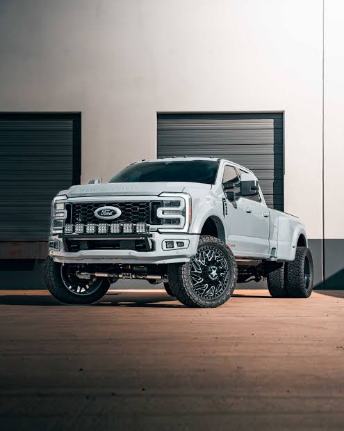 DEFENSA PARA 5 FAROS BUMPER WESTCOTT DESIGNS/ FORD F-250 SUPER DUTY 2023-2026