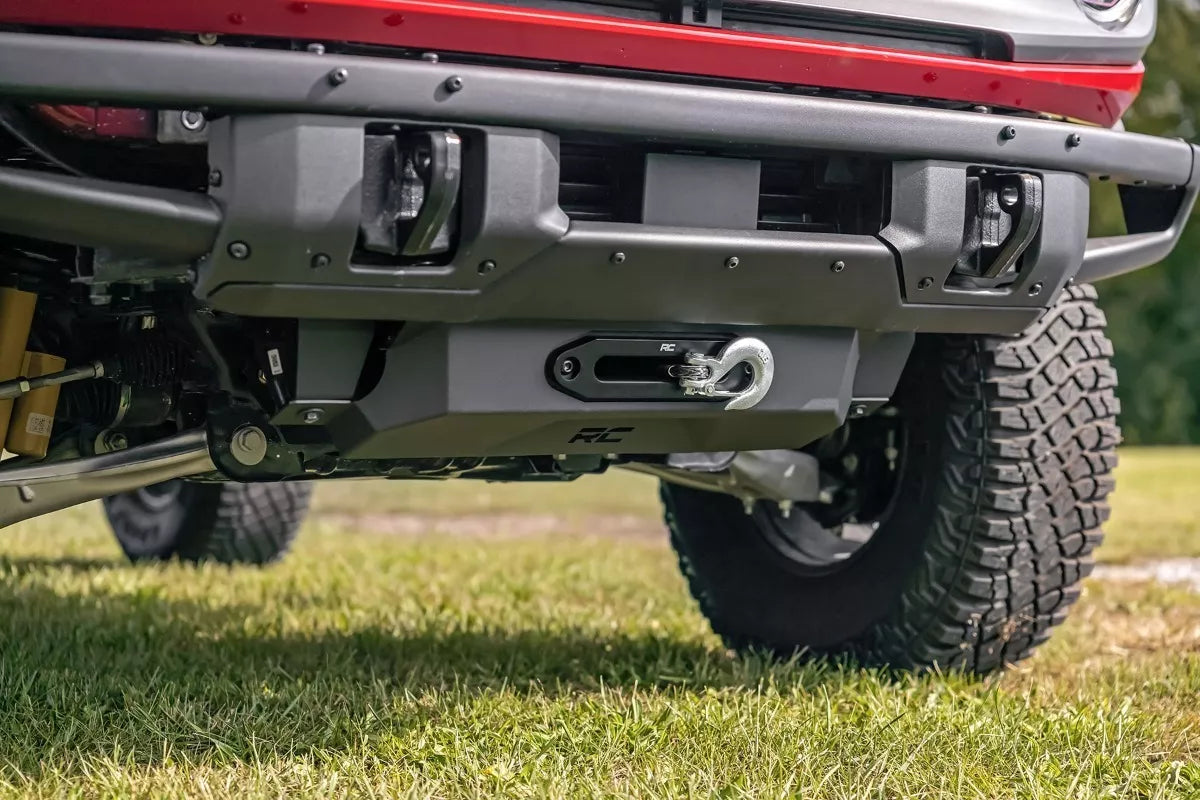 PLACA MONTAJE WINCH ROUGH COUNTRY FORD BRONCO 2021 A 2022